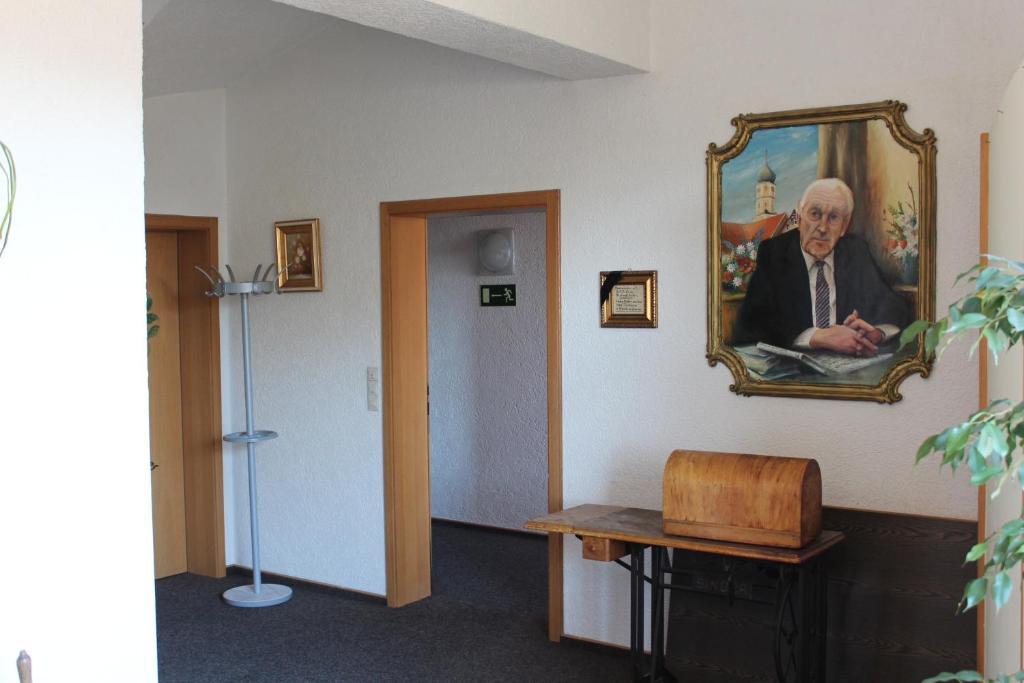 Landhotel Zur Kanne Neresheim Экстерьер фото